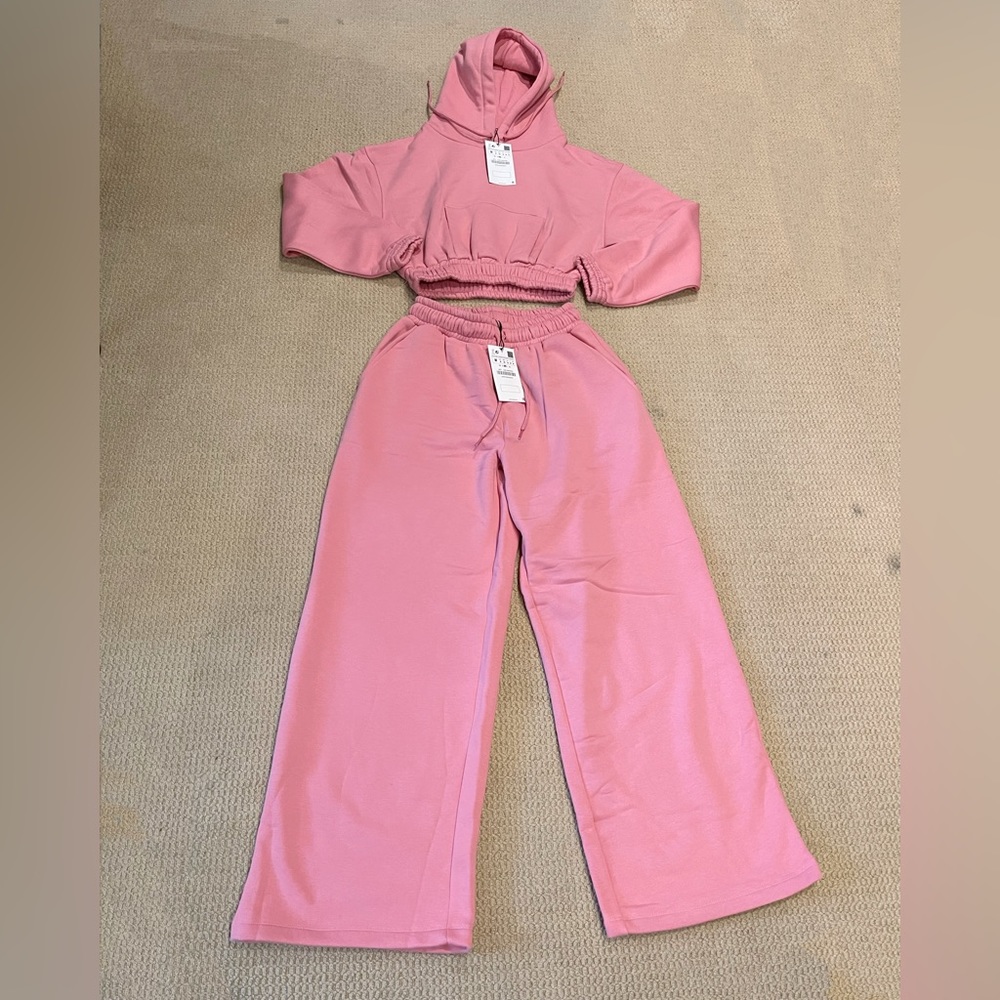 Zara long sleeve sweatsuit Set with hoodie and wide pants size XS, S